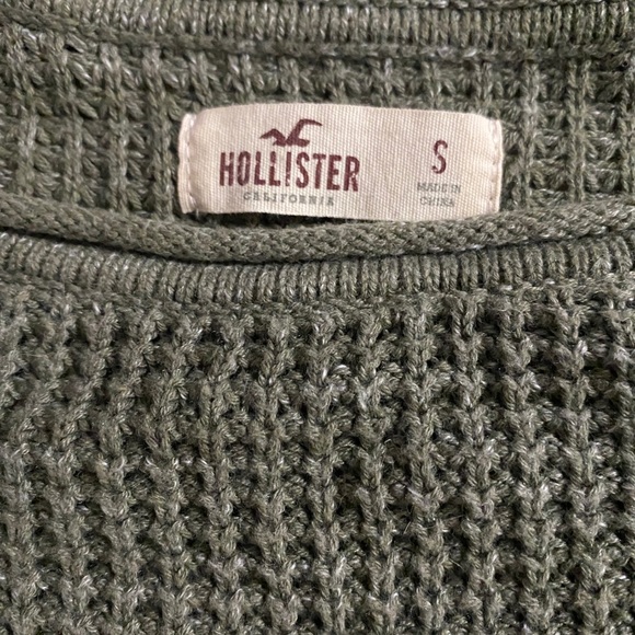 Forest Green Knit Hollister Crewneck - Picture 2 of 4